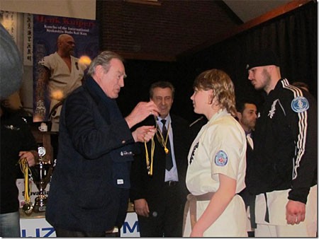 Roxanne Ramselaar wereldkampioen karate