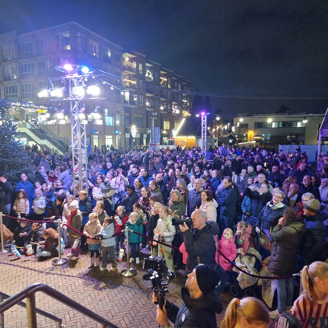 Lichtjesfeest en ijsbaan blijken een prachtige combinatie